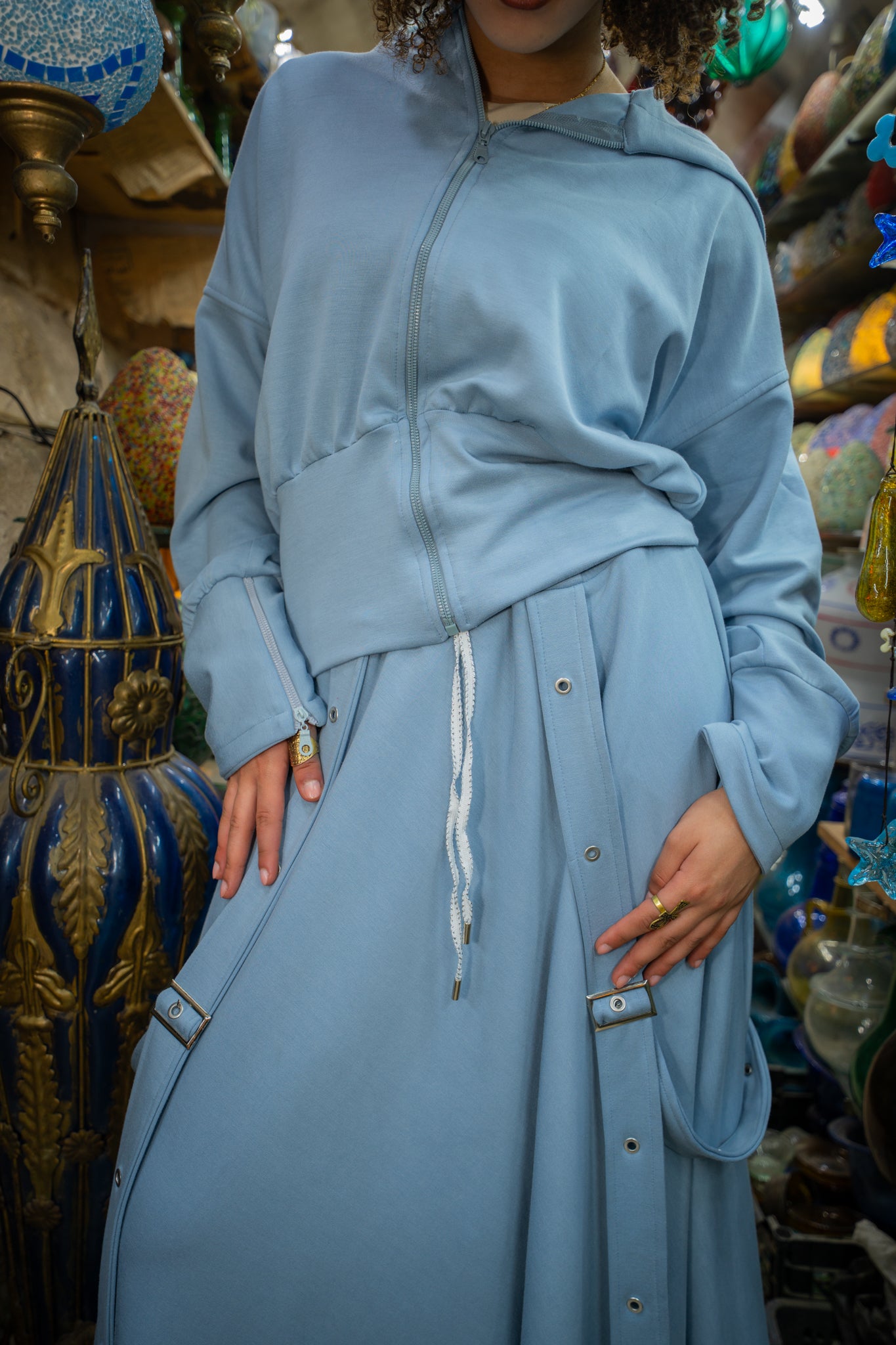 وَنَس - لون أزرق فاتح