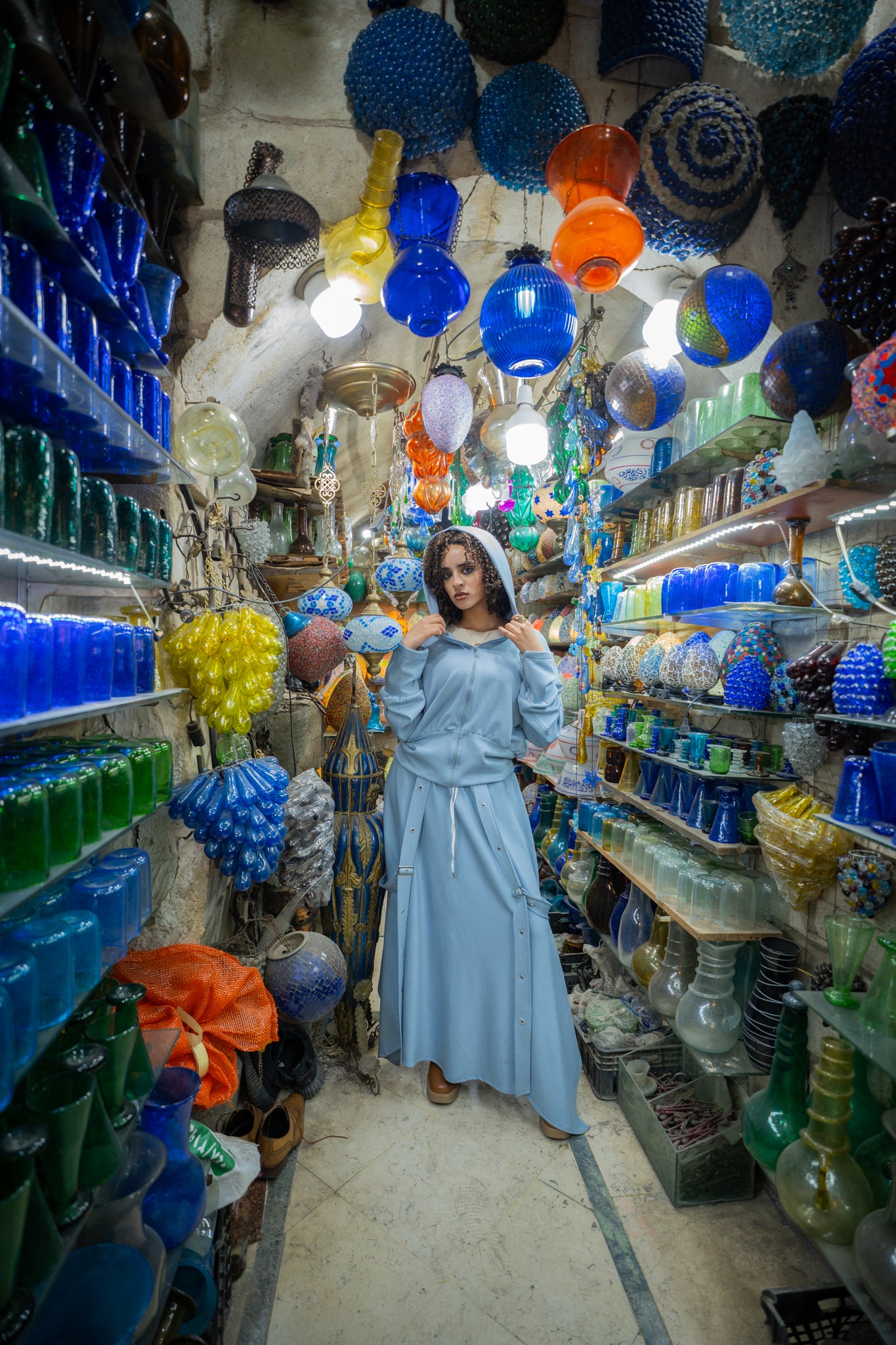 وَنَس - لون أزرق فاتح