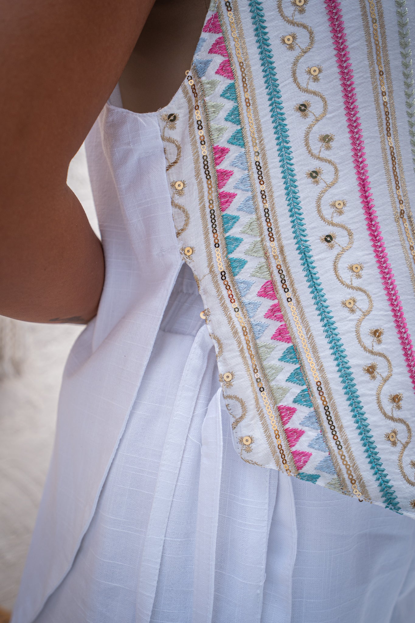 Moana Vest - White